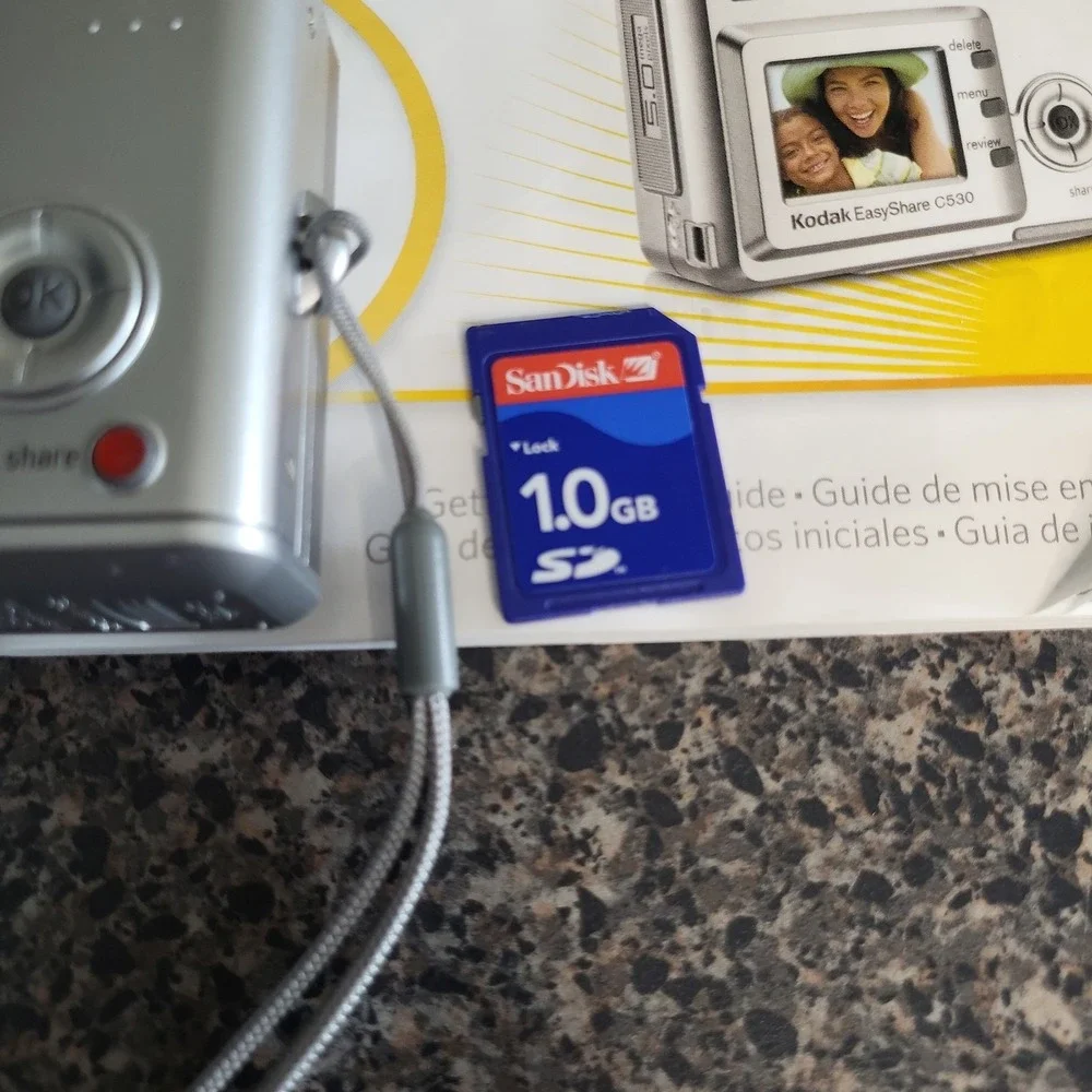 Kodak EasyShare C530 5MP Digital Camera Tested Works w/ SD Card Manual CD Y2K